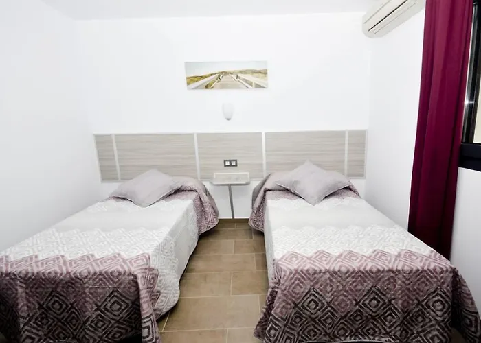 Maria Jose Πανσιόν 4*